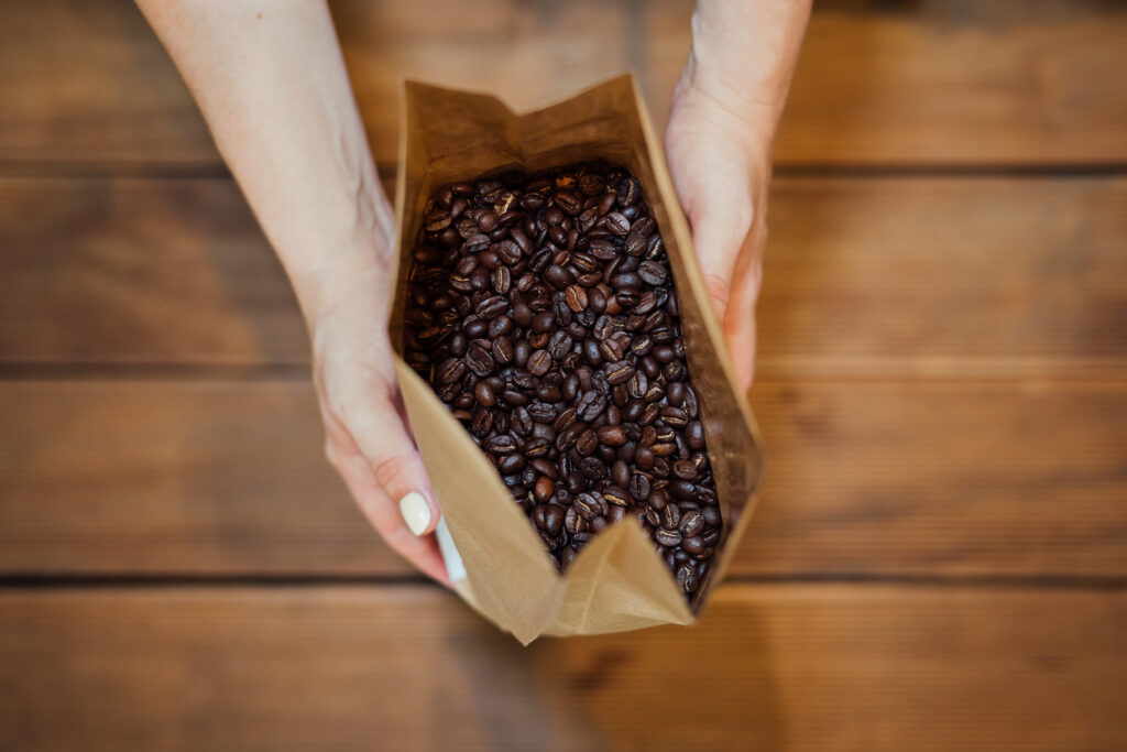 l'avantage d'une machine à café avec grains frais