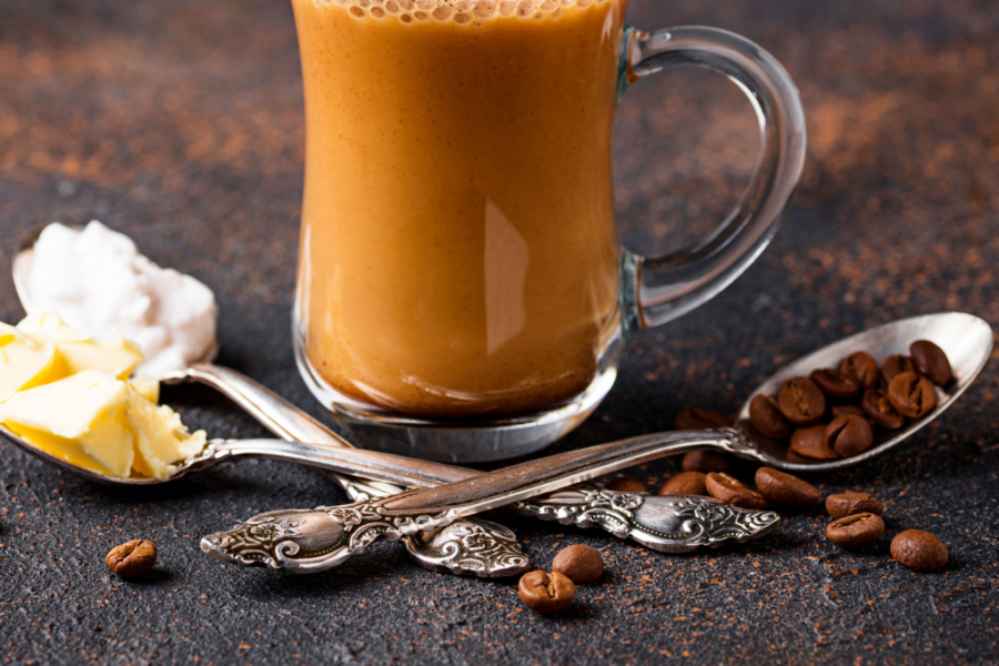 recettes de café au sel, au beurre ou à l'oeuf